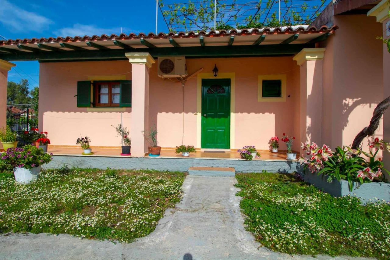 Tzoras‌ ‌Apartments‌ ‌Roda‌ ‌Corfu‌ Litheres Bagian luar foto