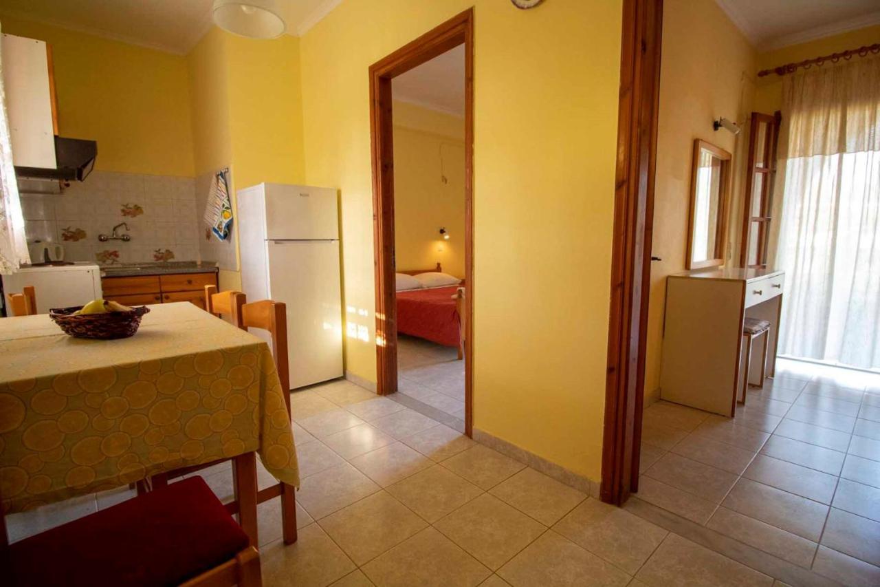 Tzoras‌ ‌Apartments‌ ‌Roda‌ ‌Corfu‌ Litheres Bagian luar foto