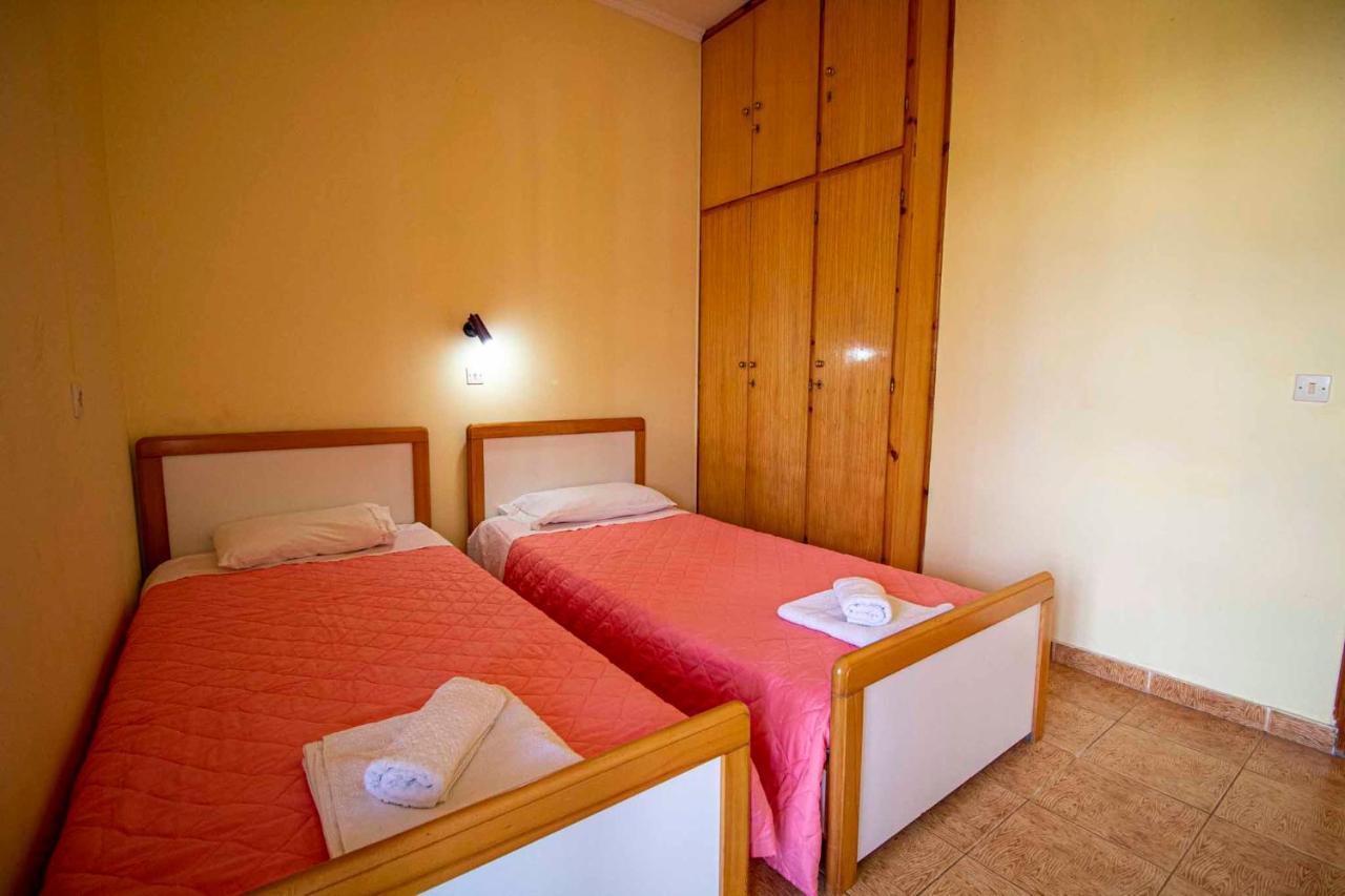 Tzoras‌ ‌Apartments‌ ‌Roda‌ ‌Corfu‌ Litheres Bagian luar foto