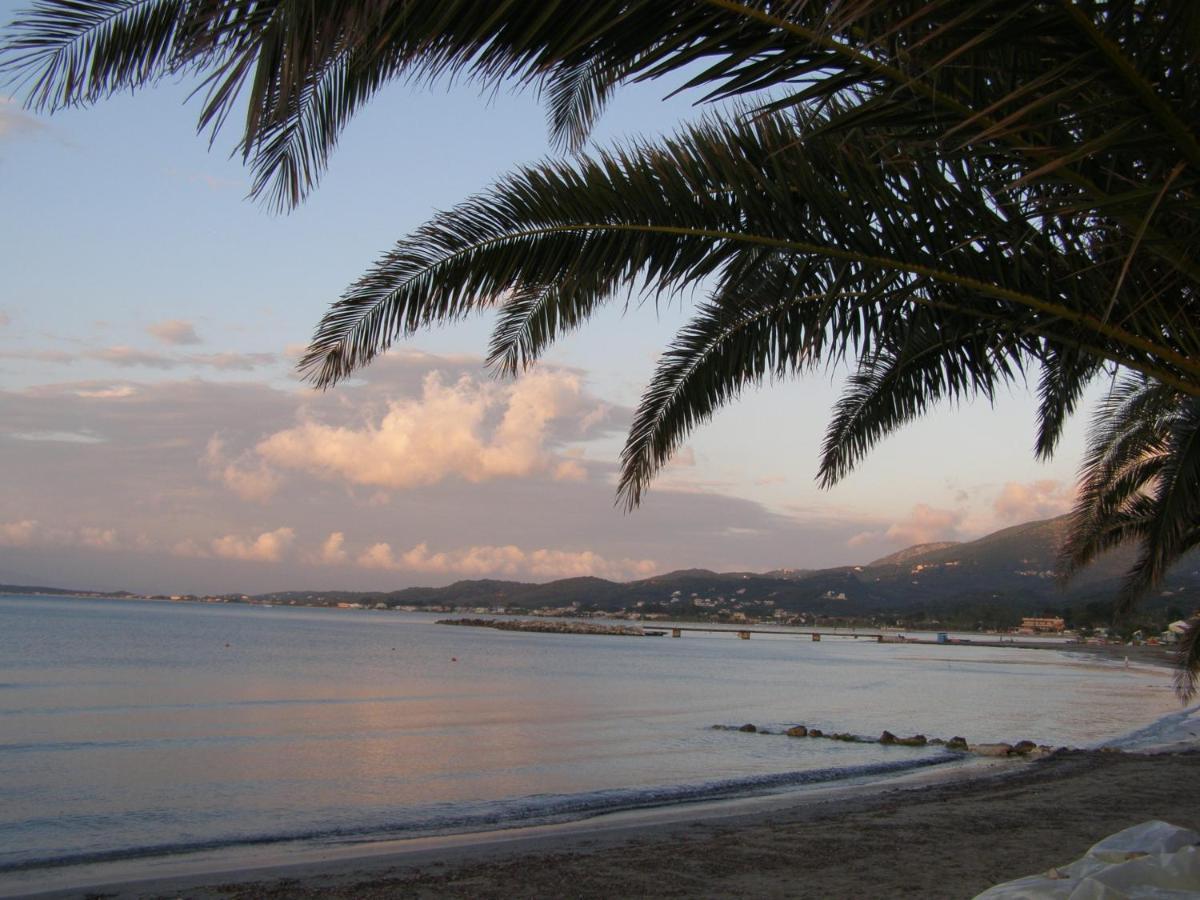 Tzoras‌ ‌Apartments‌ ‌Roda‌ ‌Corfu‌ Litheres Bagian luar foto